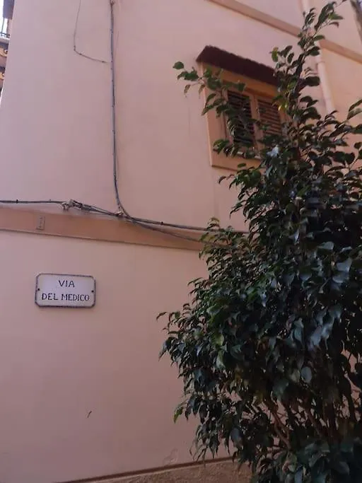 Fra Centro & Mare Apartment Palermo Italy