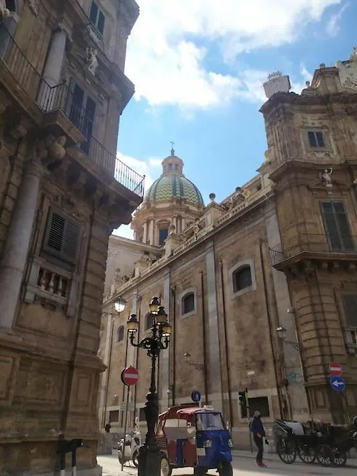 Fra Centro & Mare Apartment Palermo