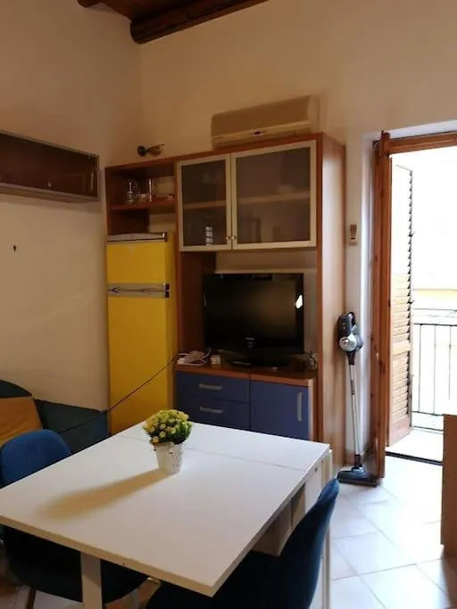 Fra Centro & Mare Apartment Palermo 0*,