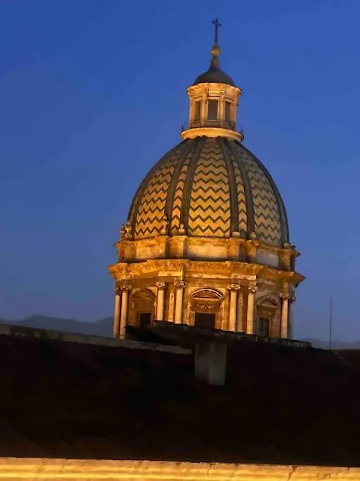 Fra Centro & Mare Apartment Palermo