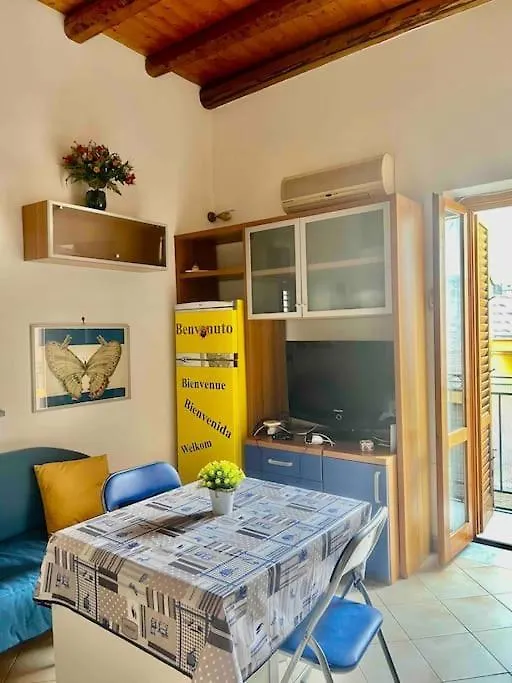 Fra Centro & Mare Apartment Palermo