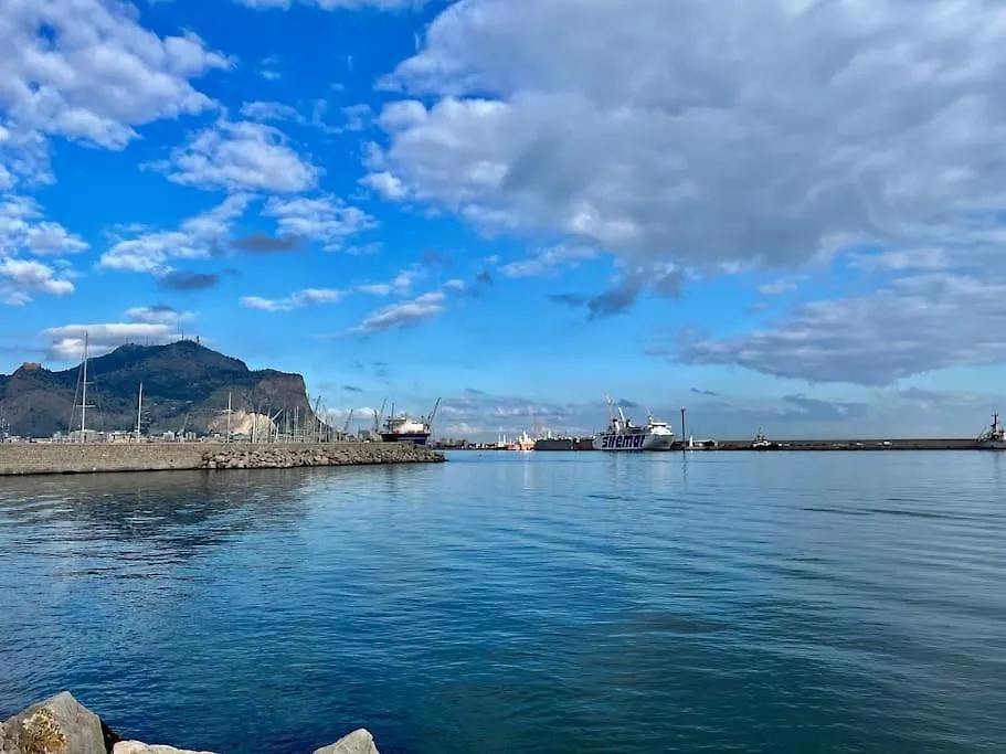 Fra Centro & Mare Lejlighed Palermo Italien