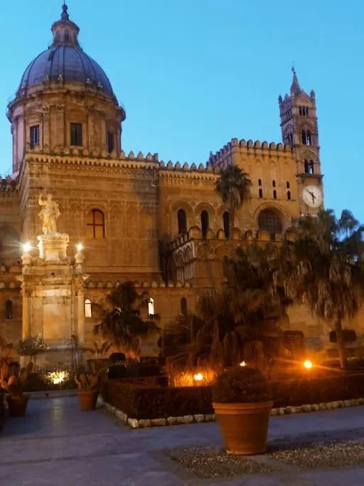 Fra Centro & Mare Apartment Palermo